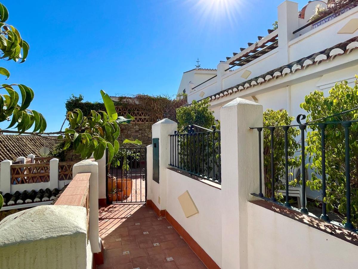 Semidetached Duplex Home At Puebla Aida, Mijas Golf With Pool, Golf And Sea Views Màlaga Exteriér fotografie